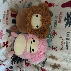 Squishmellow Benny and Brina in a bundle pack brand new with tags